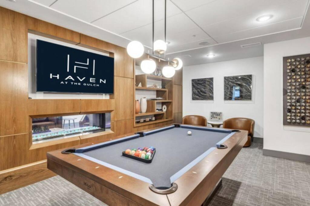 Beverly Hills Penthouse The Gulch Apartment