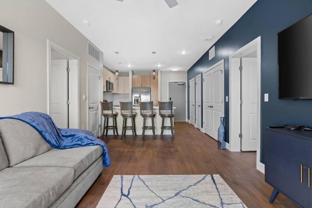 Beverly Hills Penthouse The Gulch *