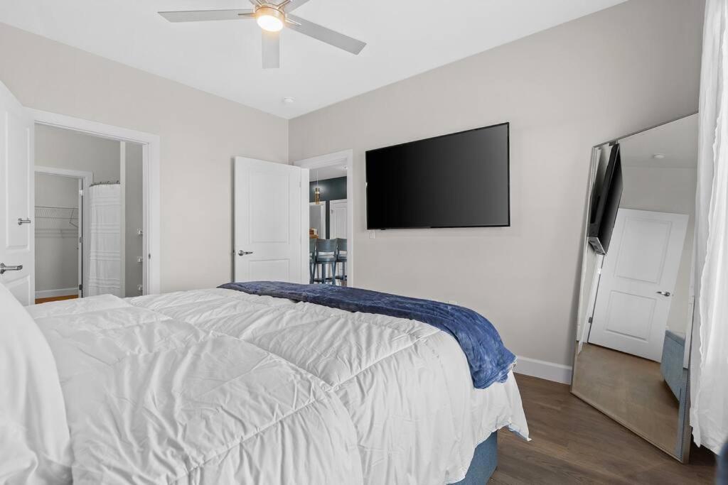 Apartment Beverly Hills Penthouse The Gulch Nashville